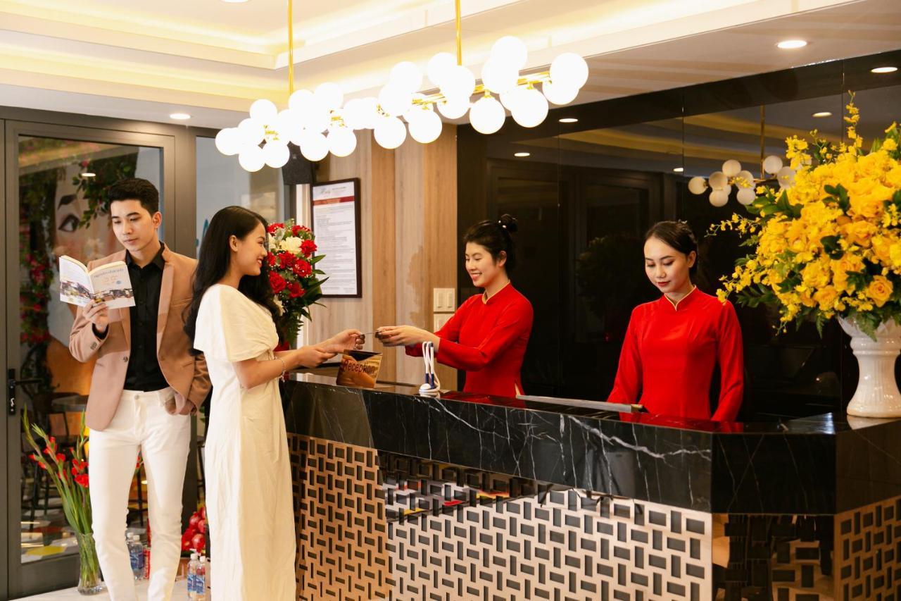 Emily Hotel & Apartment Da Nang Dış mekan fotoğraf
