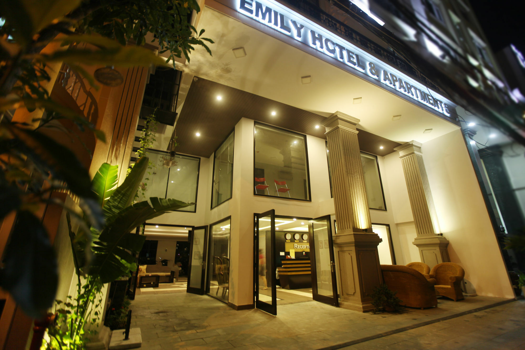 Emily Hotel & Apartment Da Nang Dış mekan fotoğraf
