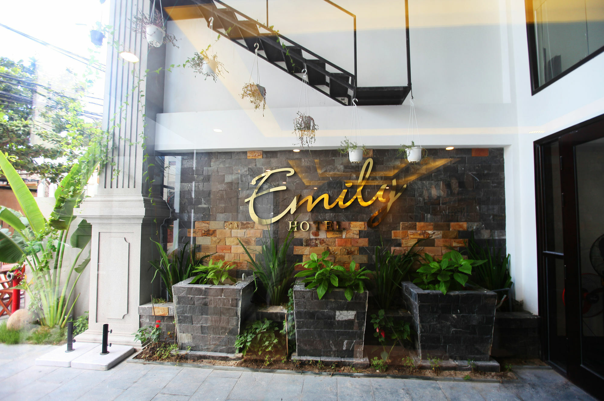 Emily Hotel & Apartment Da Nang Dış mekan fotoğraf